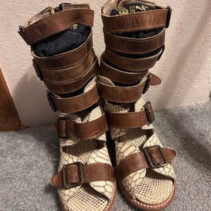 Freebird Boots size 6 worn maybe 5 times.